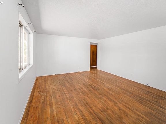 5th image of 5285 High Banks Rd