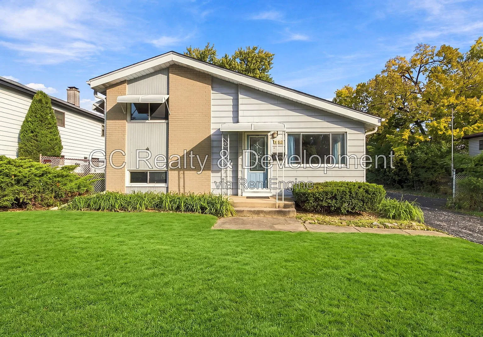 3 bed, 2.0 bath, $2,650 — Photo 1