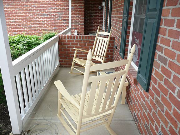3rd image of 349 Little Creek Dr