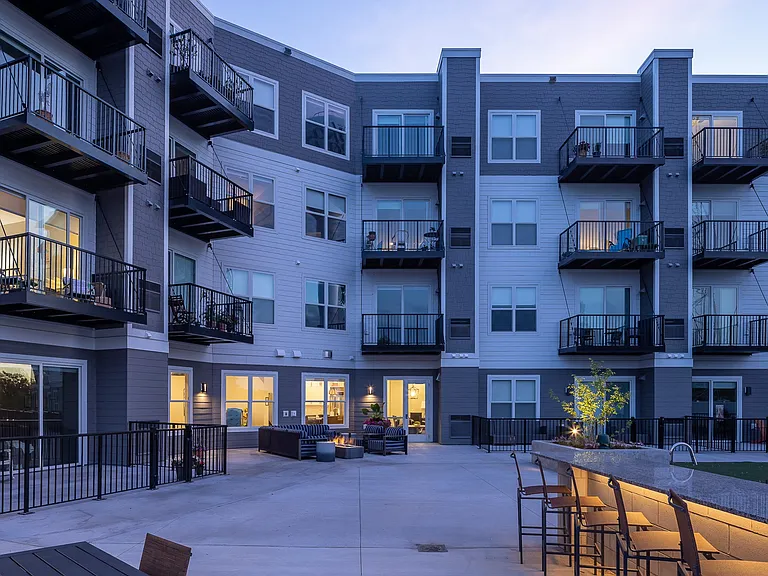 Carrick Apartments and Townhomes — Photo 30