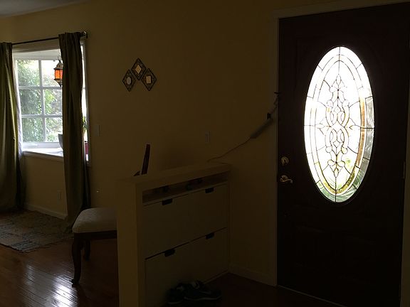 Entrance/Foyer/Living area