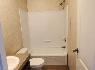 104 Stonewood Valley Ln, O Fallon, MO 63366
