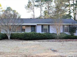 2417 Woodland St SE, Decatur, AL 35601