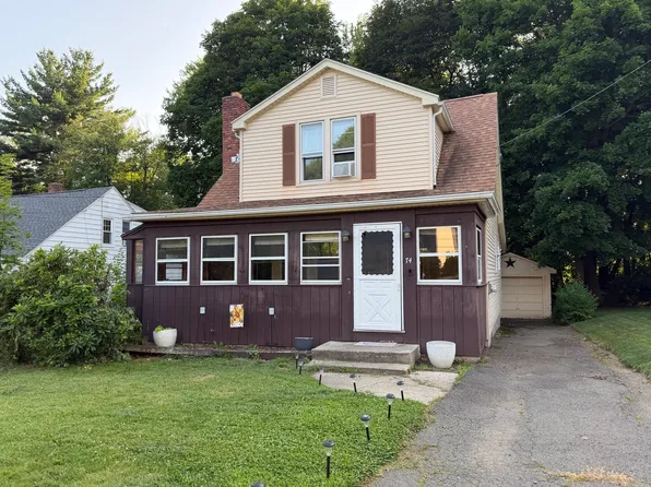74 Gates Ave, East Longmeadow, MA 01028