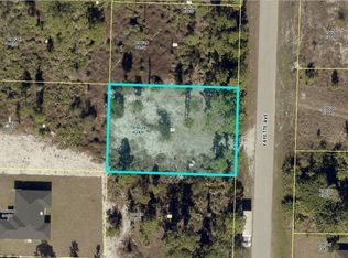 1069 Fayette Ave, Lehigh Acres, FL 33974
