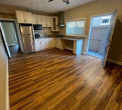 3rd image of 3300 Toopal Dr