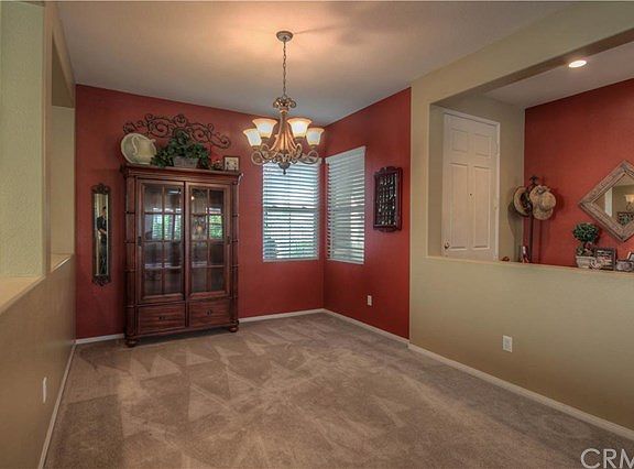 4th image of 33640 Nandina Ln