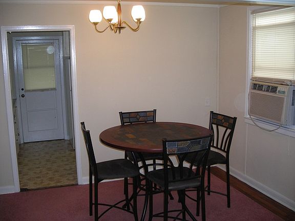 4th image of 105 Sunset Dr