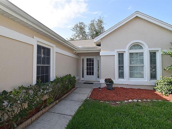 3rd image of 722 Birgham Pl