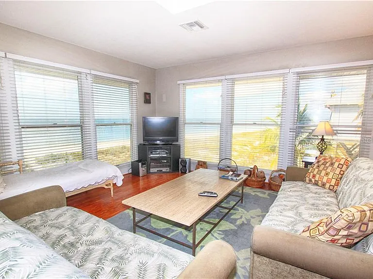 181 N Gulf Blvd #4 — Photo 33