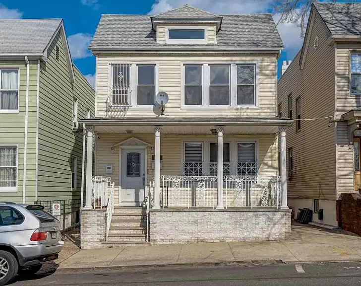 270 Stevens Ave #2 — Photo 14