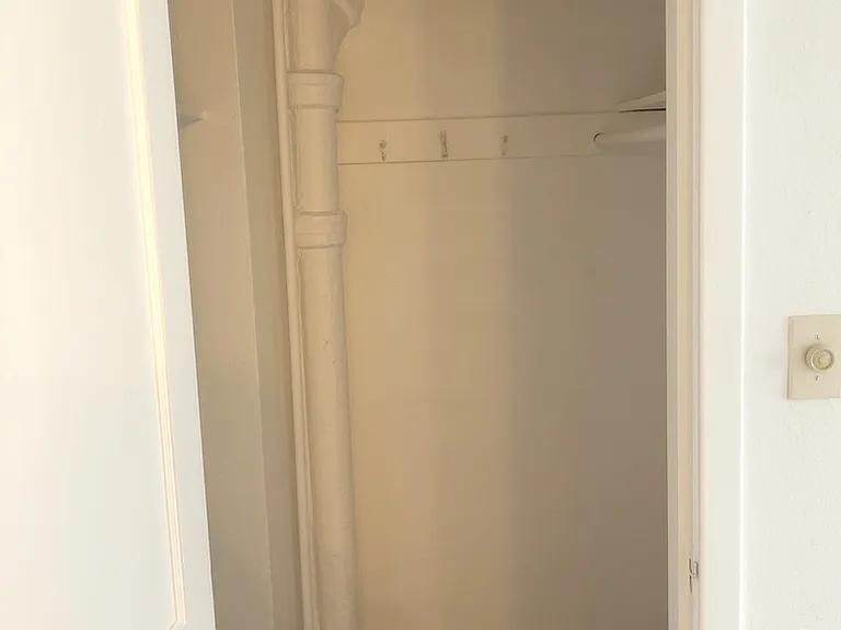 Curtiss Apartments — Photo 11