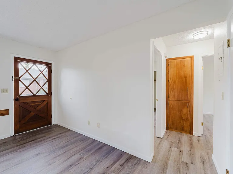 3816 F St #3816 — Photo 8