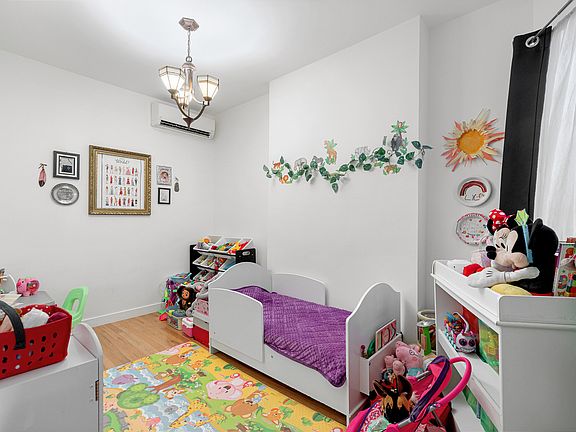 5th image of 119 E 101st St APT 2A