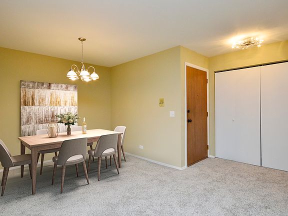 3rd image of 1162 Northbury Ln APT A2