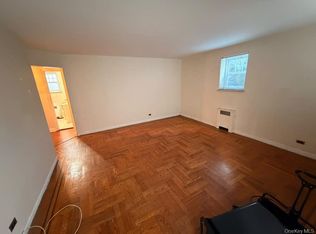 1843 Yates Ave, Bronx, NY 10461