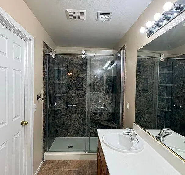 2684 Heathrow St — Photo 19