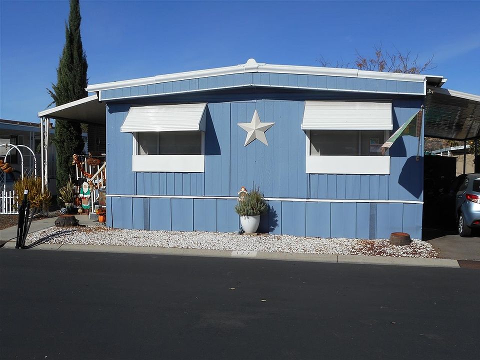 1st image of 2700 E Valley Pkwy Space 127