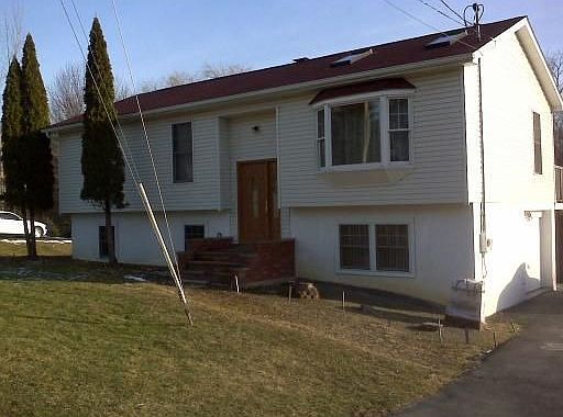 1st image of 62 Farries Ave