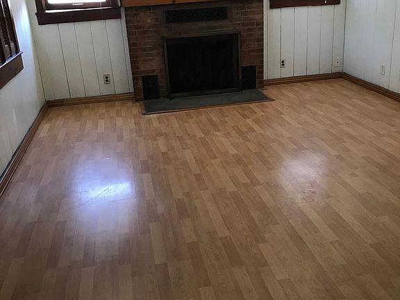 5th image of 6006 Oak Ave