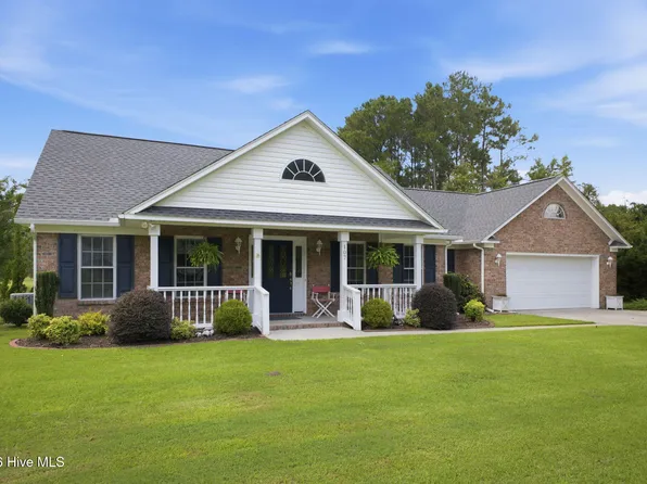 107 Silver Lake Court, Swansboro, NC 28584