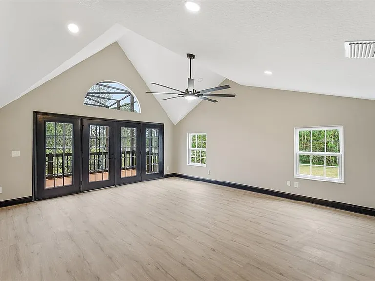 14728 Henson Rd — Photo 40