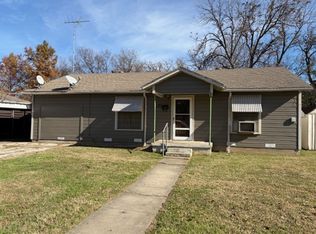 908 Coit St, Denton, TX 76201