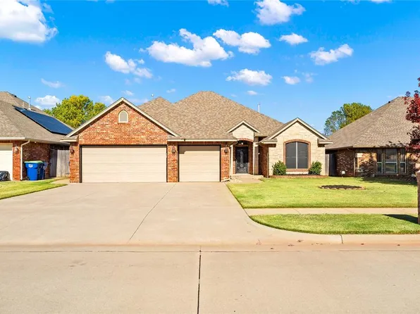 805 W Old Farm Way, Mustang, OK 73064