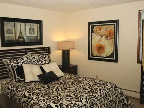 2nd image of 153 Peppertree Dr #Ca3c7f276