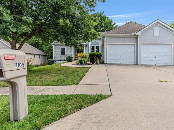 1105 Sarah Ln, Kearney, MO 64060