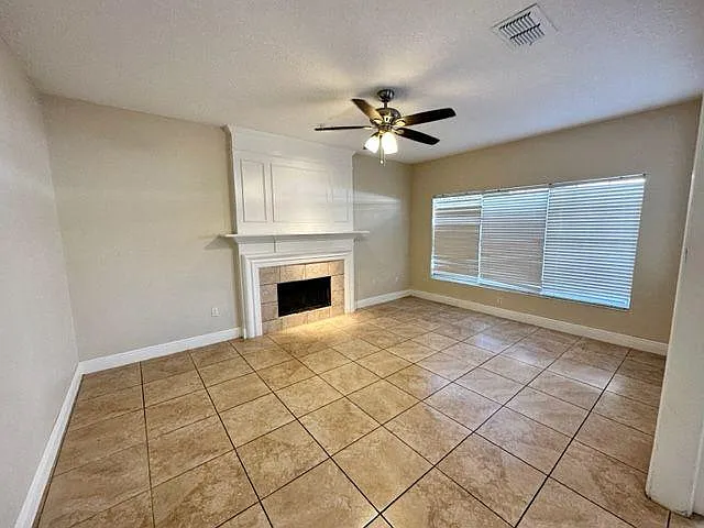955 W Charing Cross Cir — Photo 12