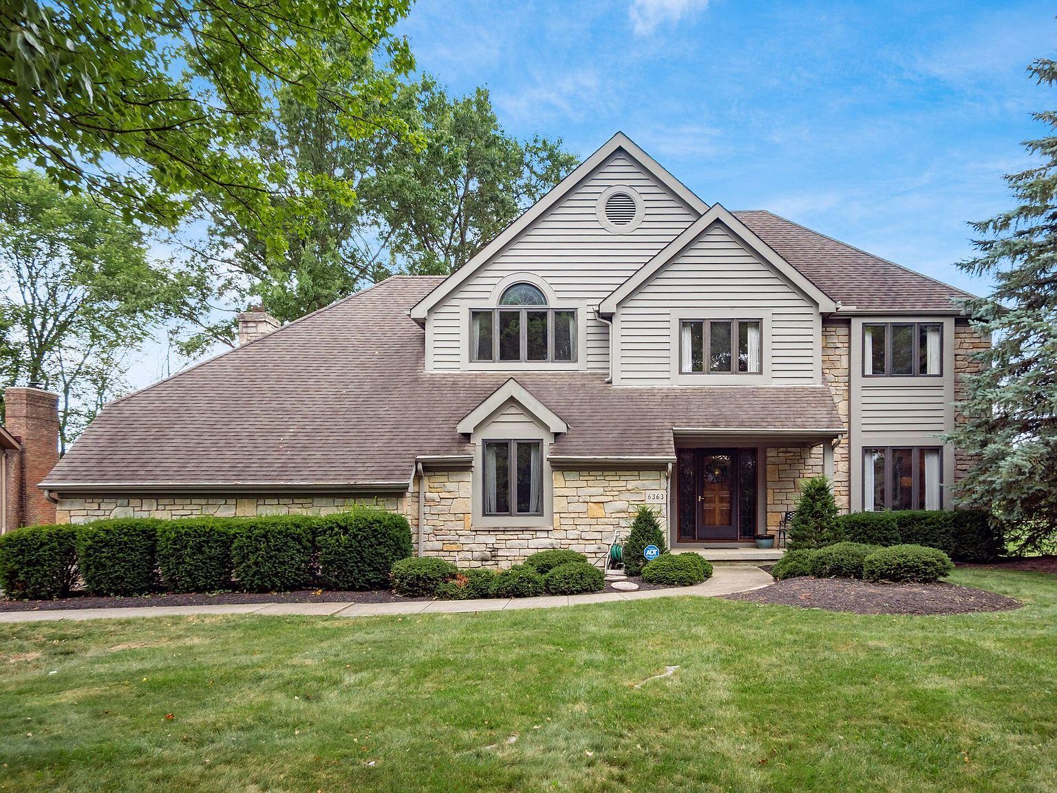 6363 Deeside Dr