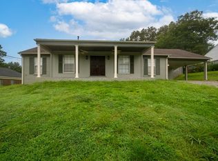 2811 Stage Park Dr, Memphis, TN 38134