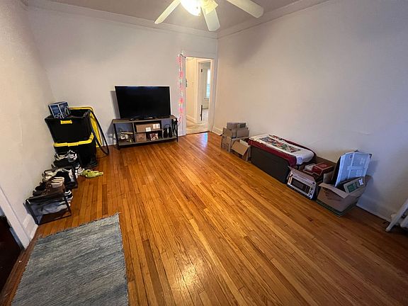 3rd image of 1720 E Newport Ave #7
