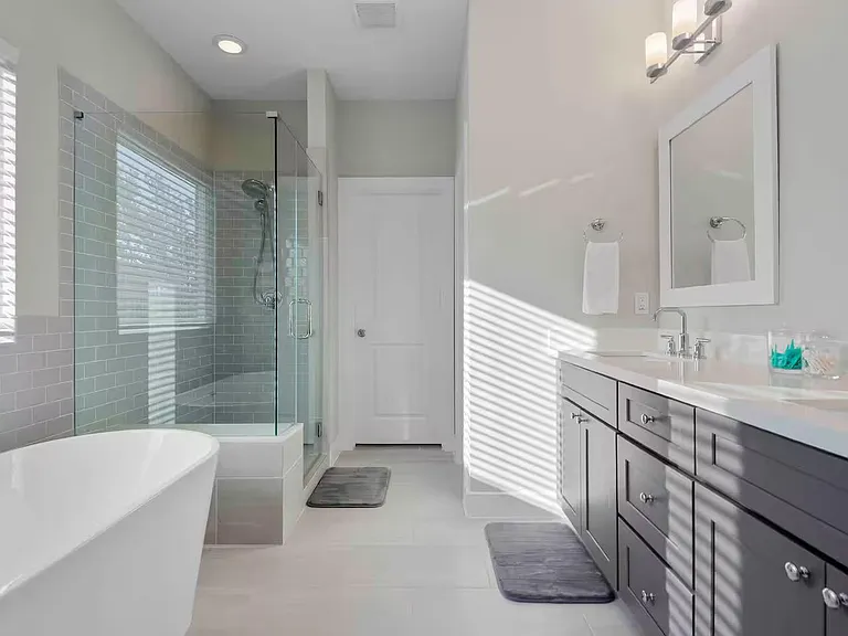 4202 Gillespie St #A — Photo 13