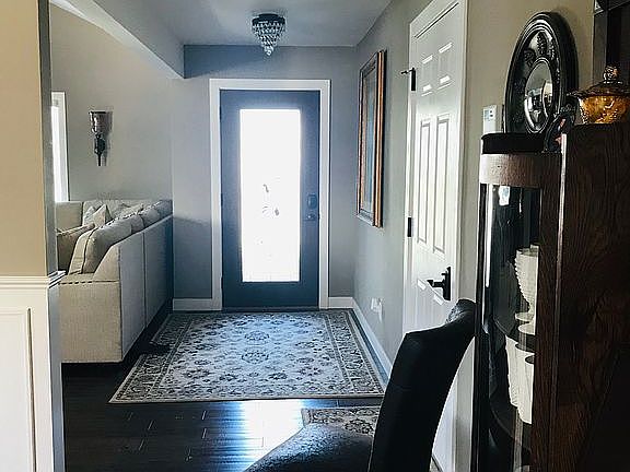5th image of 10717 Heather Dr