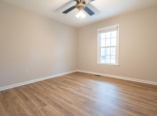 171 Bienville Dr, Fayetteville, NC 28311