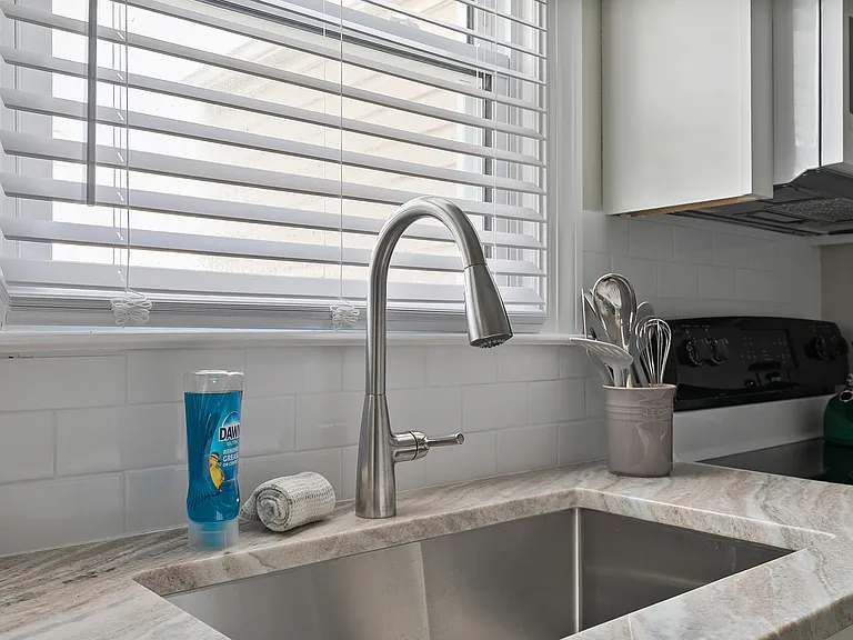 304 Sunset Cir — Photo 17