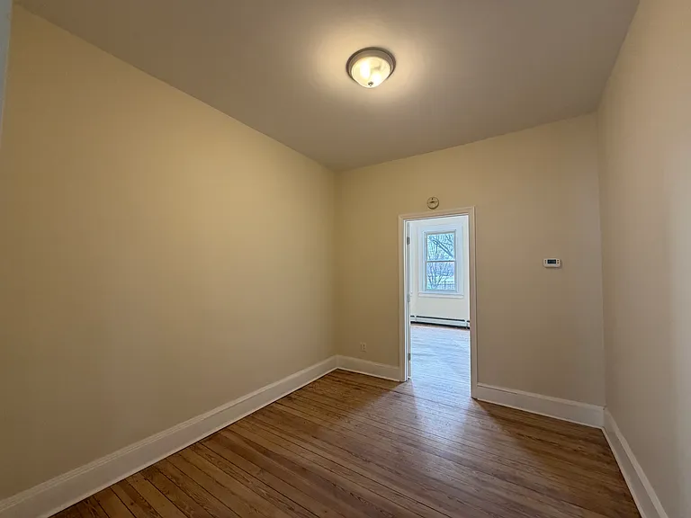 165 Chestnut Ave #1 — Photo 6