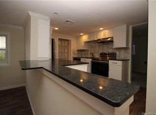 296 Augur St, Hamden, CT 06517