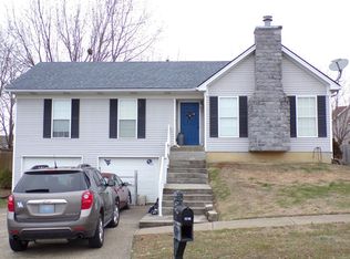 1216 Evergreen Way, Simpsonville, KY 40067