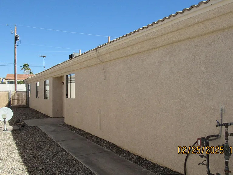 2759 Palisades Dr — Photo 23