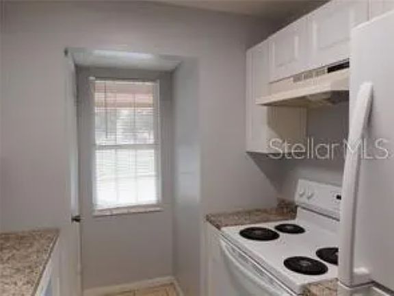 5th image of 2929 W Oak Ridge Rd