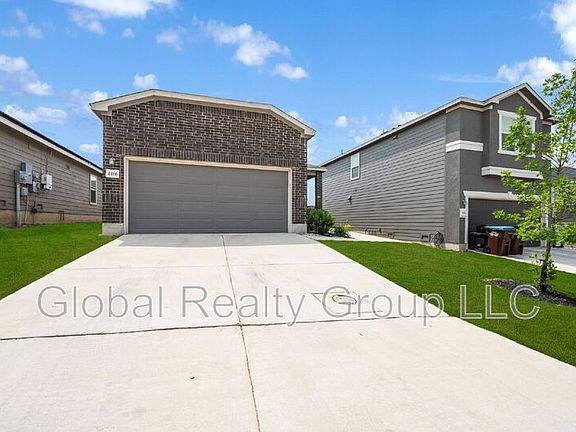 2nd image of 4466 Tivoli Dr