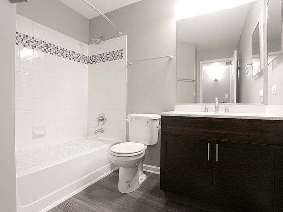 3rd image of 1290 W Indian Trl APT 8