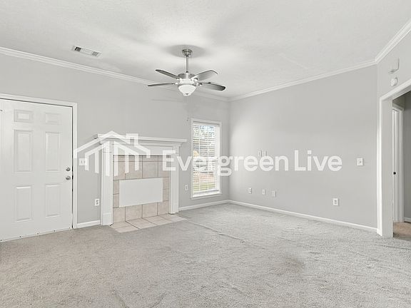 3rd image of 132 Appleridge Dr