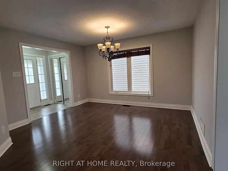 3588 Cambrian Rd — Photo 8
