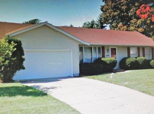 51075 Northfield Dr, Granger, IN