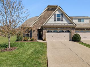 1034 Callaway Dr, Lebanon, TN 37087