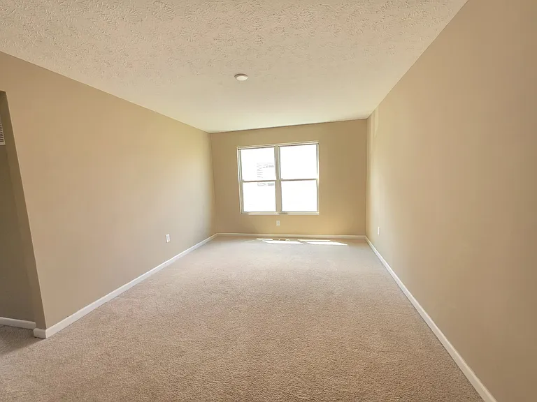2078 Shadow Creek Blvd — Photo 3